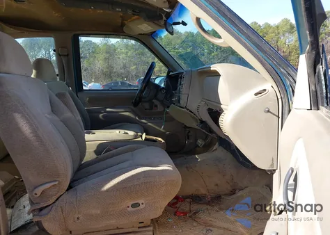 1997 Chevrolet C2500 Fleetside z USA, uszkodzony, nr VIN 1GCFC29R9VE118833